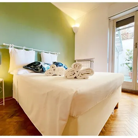 Homes In - Cozy Terrace * ג'נובה
